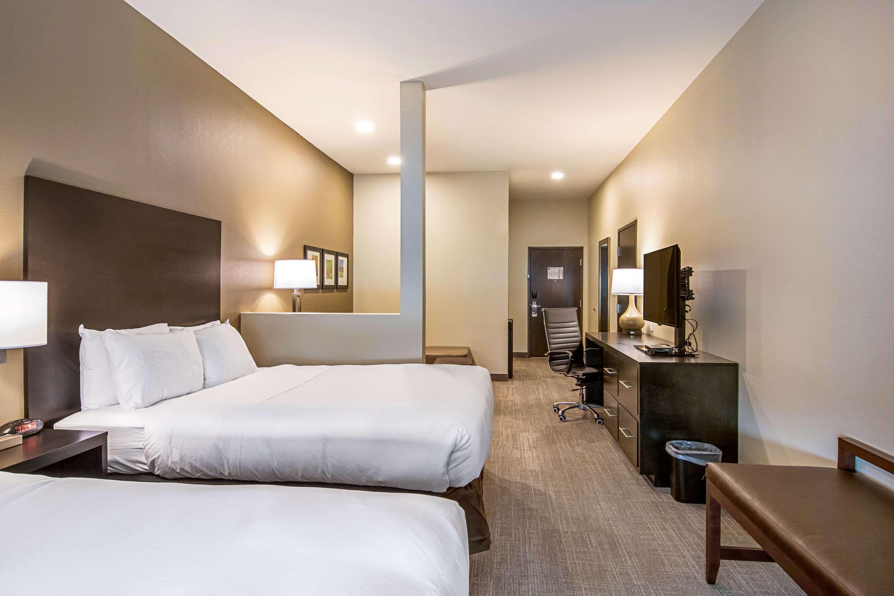 Comfort Suites Wooster Near University Campus Exteriör bild