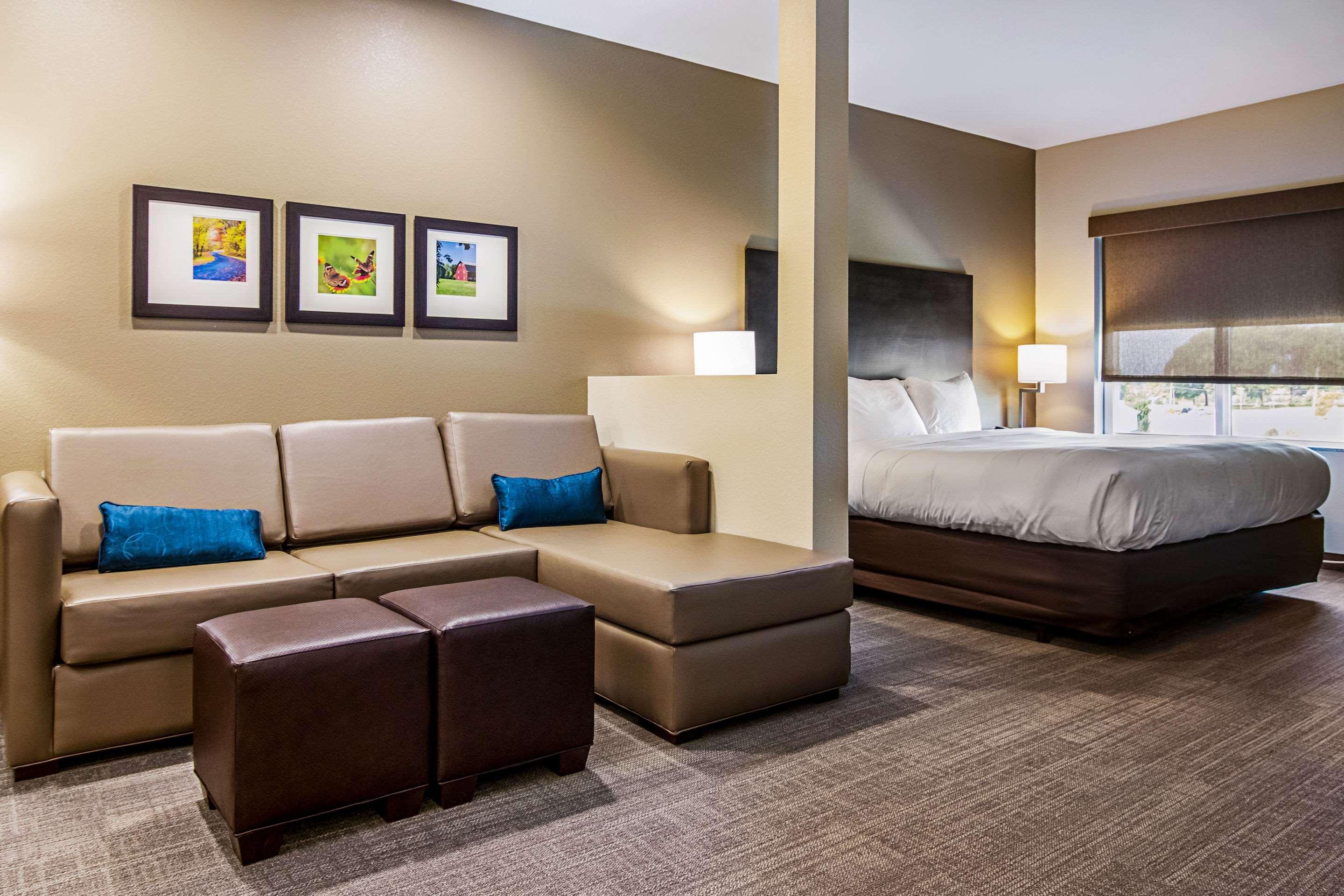Comfort Suites Wooster Near University Campus Exteriör bild