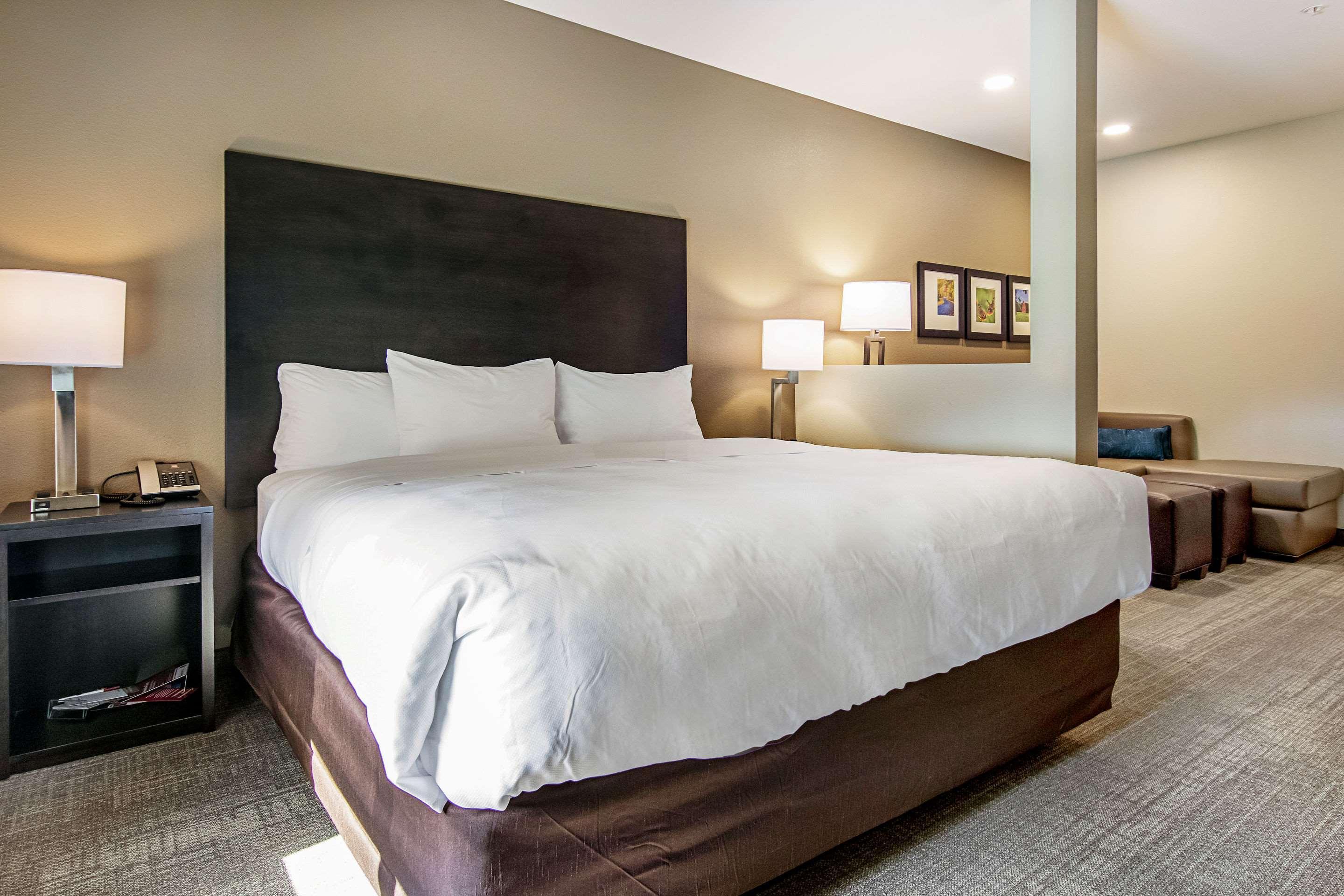 Comfort Suites Wooster Near University Campus Exteriör bild