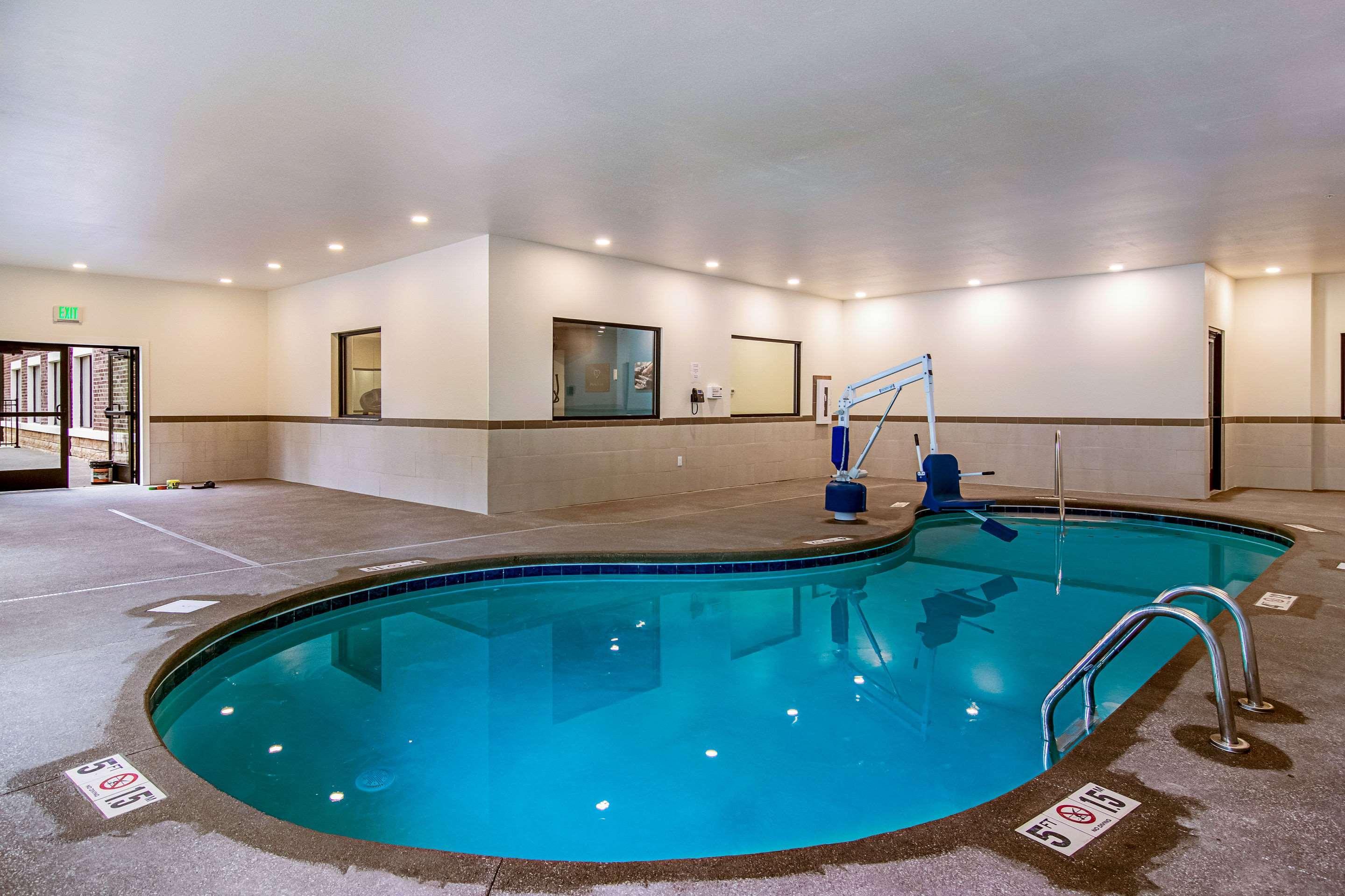 Comfort Suites Wooster Near University Campus Exteriör bild
