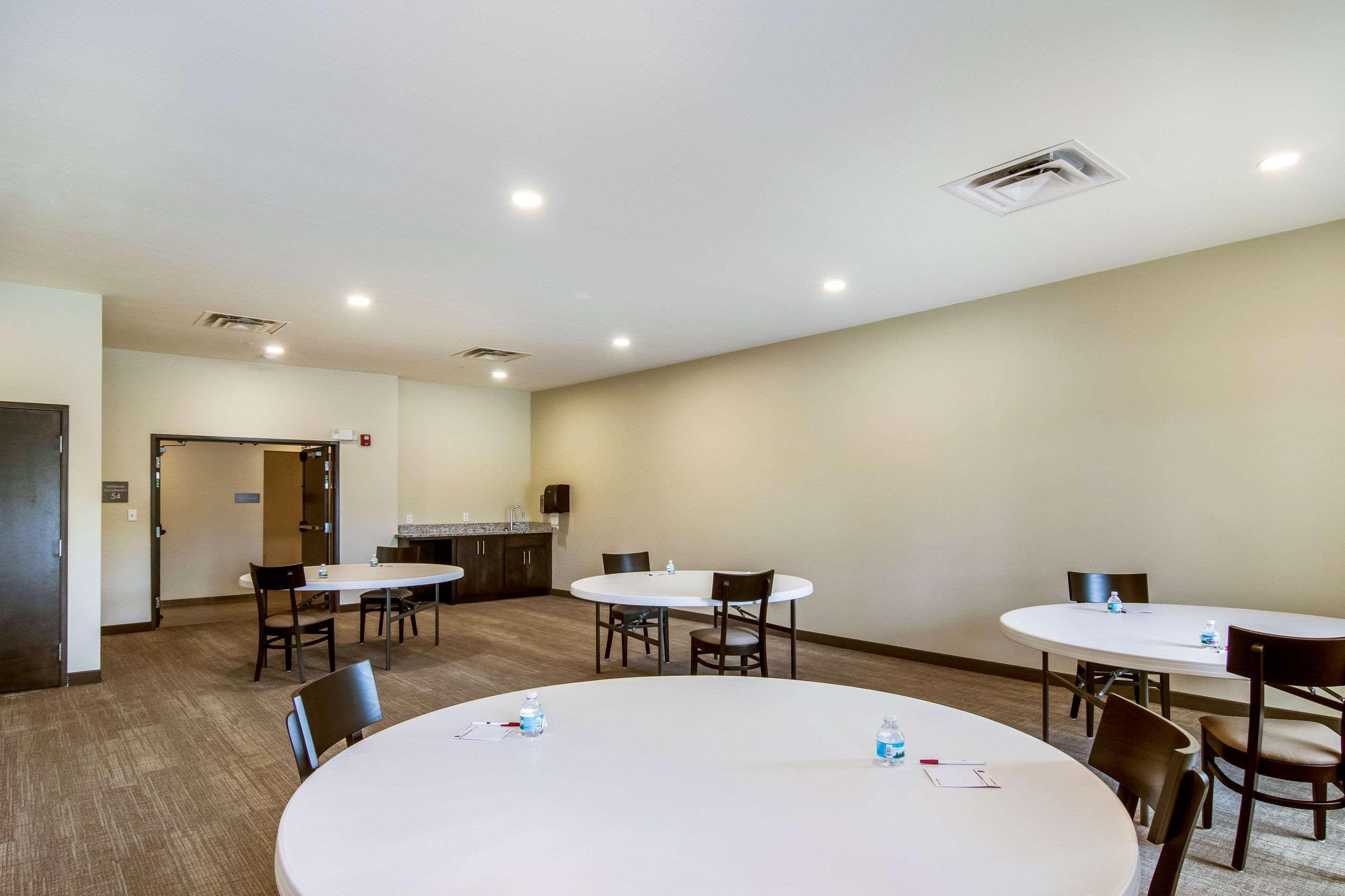 Comfort Suites Wooster Near University Campus Exteriör bild